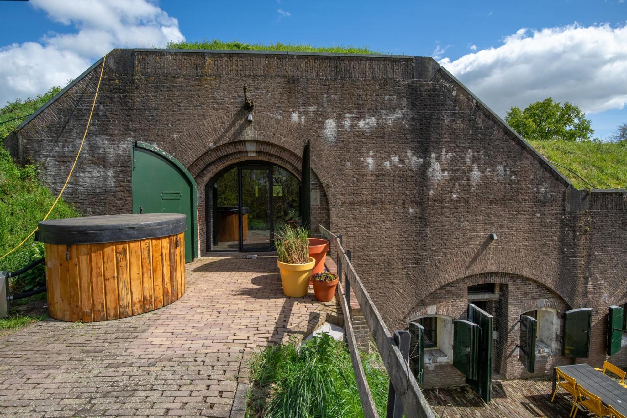 Fort Vuren Extérieur photo